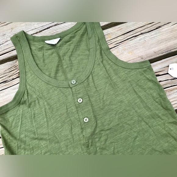 NEW Ladies M TIME & TRU Army Green Button Henley Tunic Tank Top Shirt - Picture 3 of 9